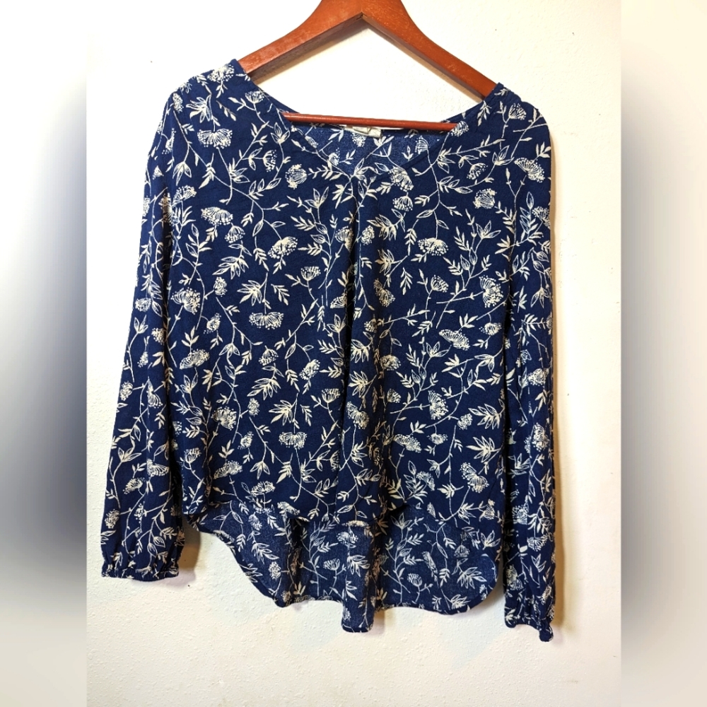 Floral 3/4 sleeved a.n.a blouse- XL